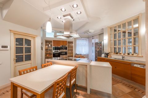Что такое «черновая» и «чистовая» кухни в контексте премиум-коттеджа?